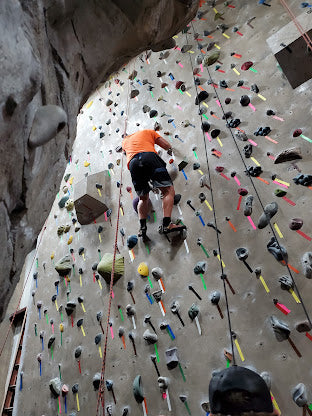 The Therapeutic Benefits of Rock Climbing: A Journey for Body and Mind