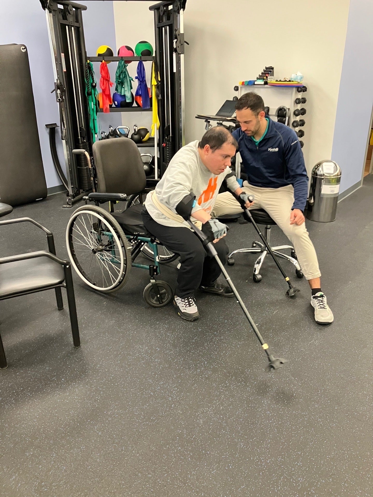 Arm Crutches for Adults, Crutches for Walking, Have Adjustable Forearm Crutch Pads, Folding Forearm Crutches, with Four Corner Base Prevent Slipping , Suitable for Old People, Lame People (Black)