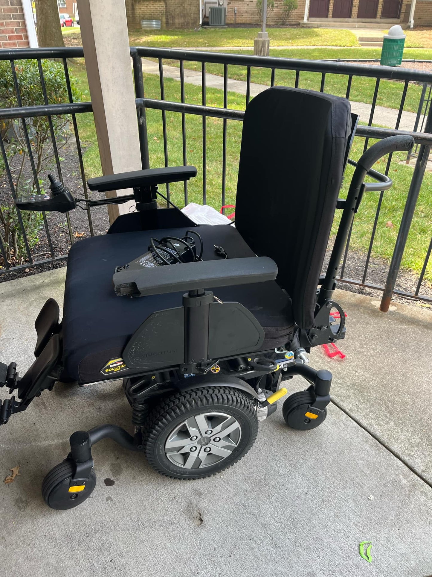 J4 Heavy Duty Wheelchair